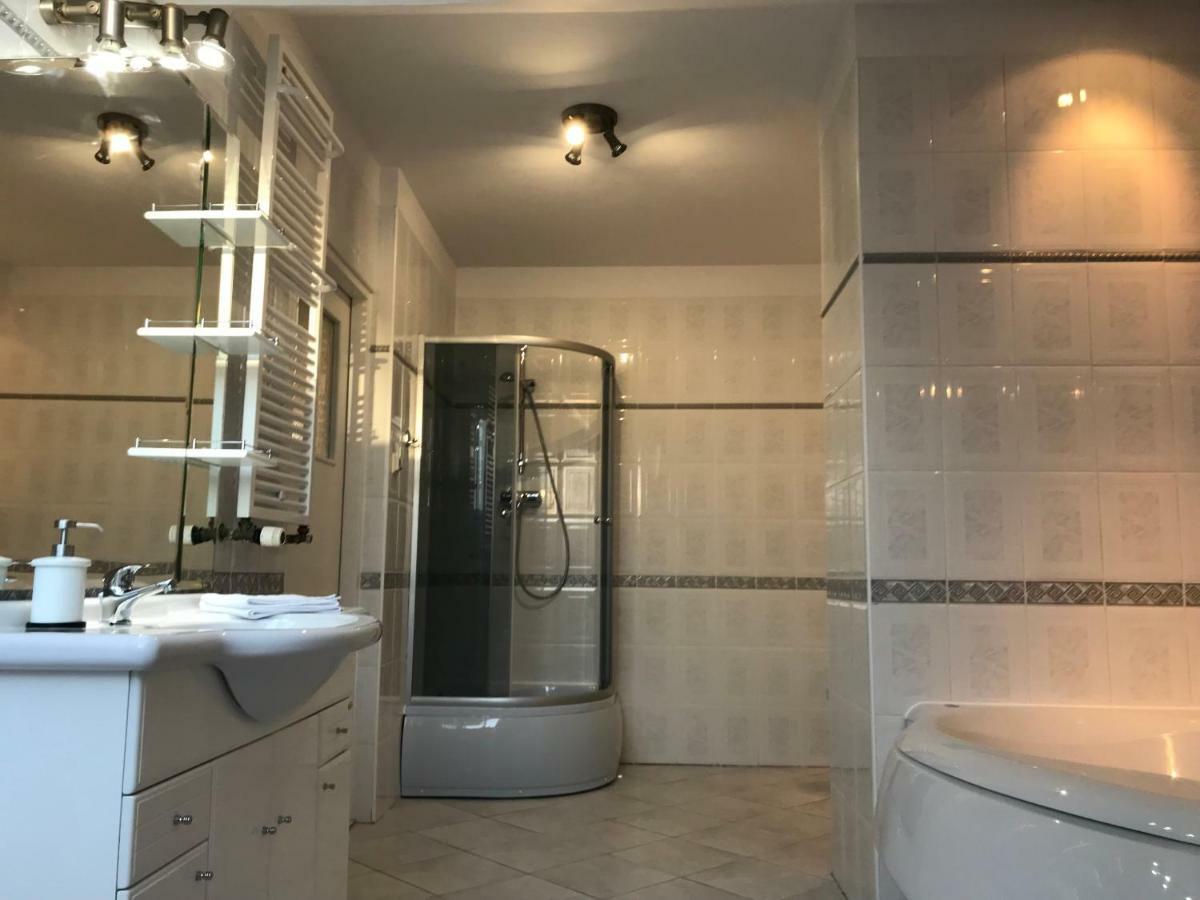 Apartament Jablonskiego Appartamento Danzica Esterno foto